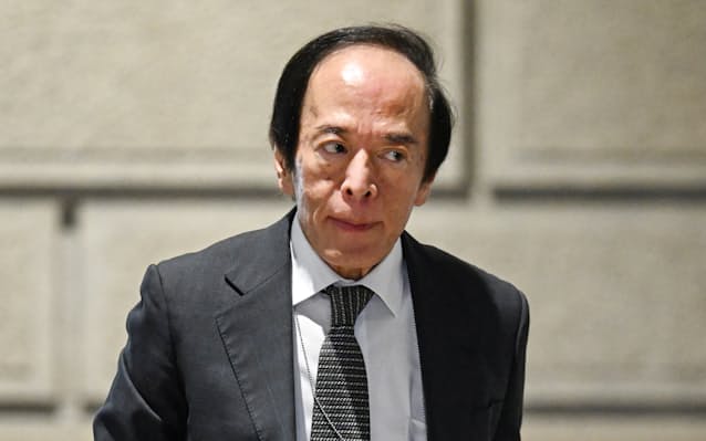 日銀、保有ETFとREITの市場売却を決定