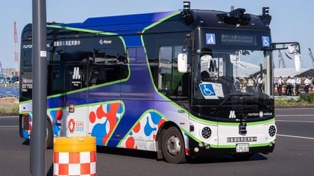 【交通】｢自称国産EVバス｣の使用を早く止めてくれ…不具合だらけの中国製車両に乗らされるバス運転手たちの悲鳴