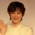 【独自】米倉涼子さん麻薬取締法違反容疑で書類送検…関係先から違法薬物押収されアルゼンチン男性と共に関与の疑い　麻薬取締部｜FNN