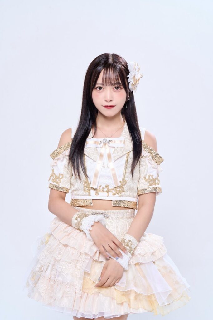 人気アイドル、ぶつかりおじさんからタックルと「ブス」暴言受け…追いかけて「ハゲ」と言い返す　 SNSでは心配の声も