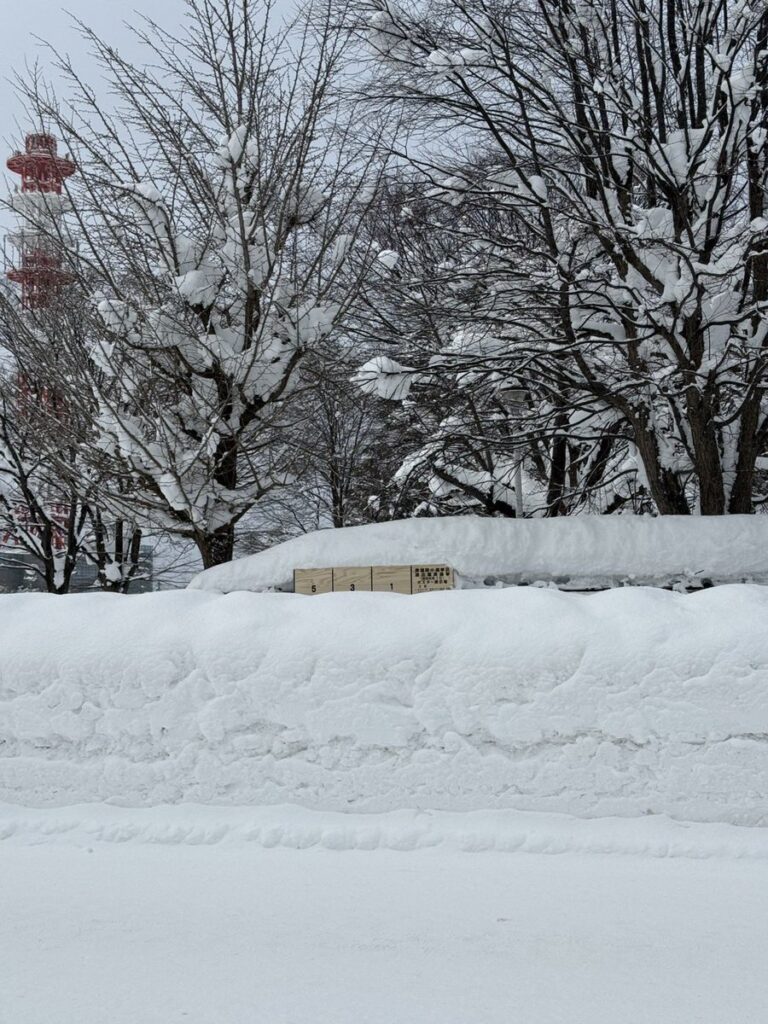 政策がなさ過ぎて「これが我々が実践した『コンクリートから人へ』の成果だ！」と誇ってしまう…