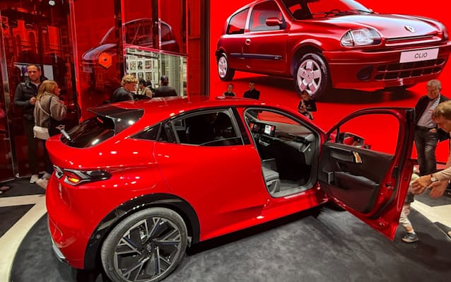 【HV】欧州の25年販売、初のガソリン車超え　補助金なしでも浸透