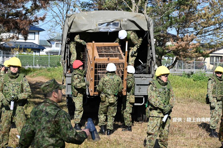 【クマ対策】小泉防衛大臣「最大限協力」自衛隊が“箱わな”運搬の支援実施へ…すでに秋田県内で訓練開始