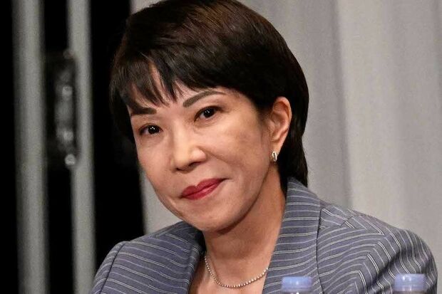 【悲報】高市早苗から笑顔が消え、苛立ちとも動揺ともつかない険しい表情になる…