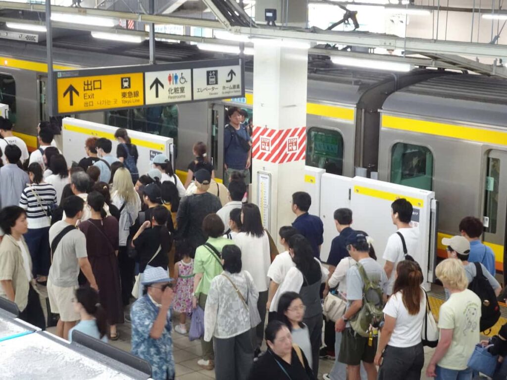 【鉄道】JR南武線、ワンマン運転で「遅れが倍増」　システム改修で対策、乗客マナーも重要