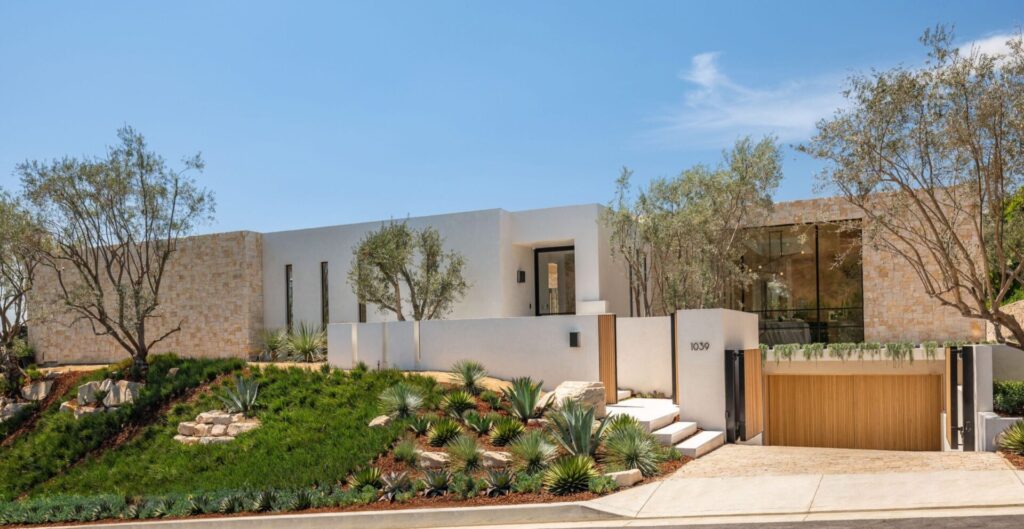 【悲報】アメリカで47億円の最新の豪邸をご覧くださいwww