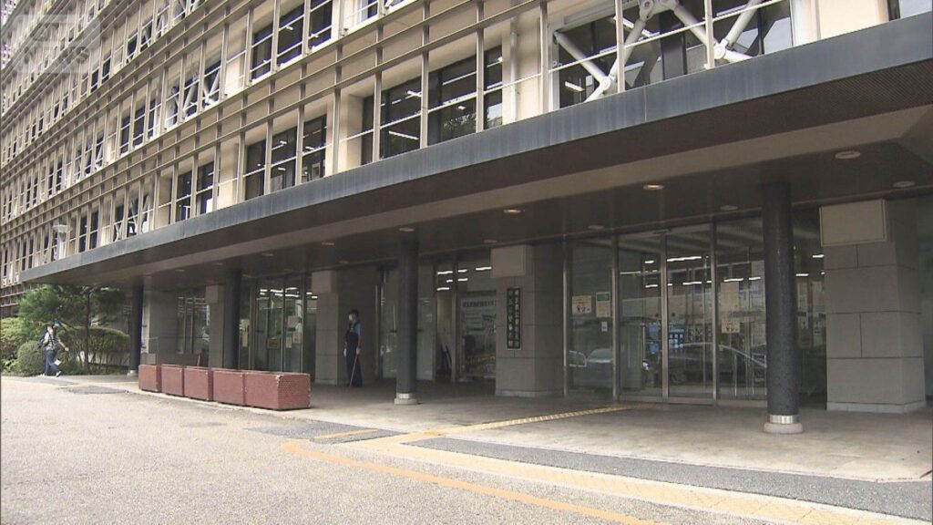 アイドルグループ「≠ME」のイベント妨害　威力業務妨害と傷害の疑いで男2人を逮捕