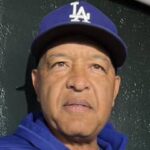 ロバーツ監督、大谷『外野も守ります』提案に「意欲があるのは非常に立派。だが現実的かと言うと…」