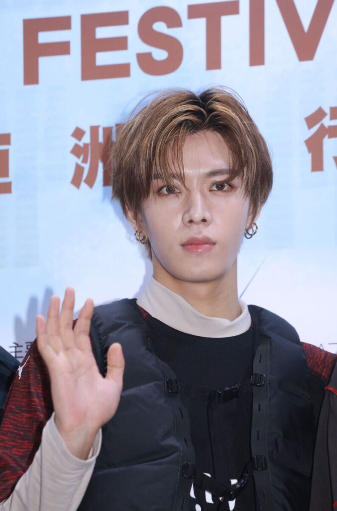 【差別されている】韓国での待遇が物議に、“クビの危機”も明かし…NCT127日本人メンバー・ユウタ（30）“本当の評判”