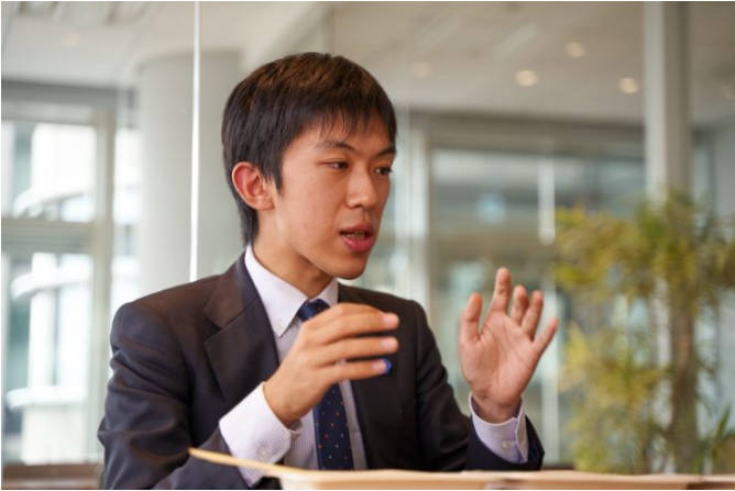 交通系YouTuberスーツ、悟りを開く 「世の中の全てに全く『意味』などないことを完全に自覚しました」