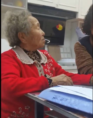 【96歳の中国人女性の証言】日本人が見かけた中国人を○しまくってたなんてでたらめよ、日本人はルールをちゃんと守ってたのよ