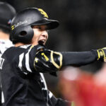 【野球】日本シリーズ第3戦 T 1-2 H [10/28]　ホークス2勝1敗　山川HR、柳町勝ち越し打、モイネロ6回1失点　阪神拙攻11残塁3併殺