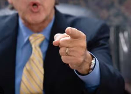 高齢者医療「窓口3割」拡大へ　現役世代、負担減らぬ可能性も―厚労省検討