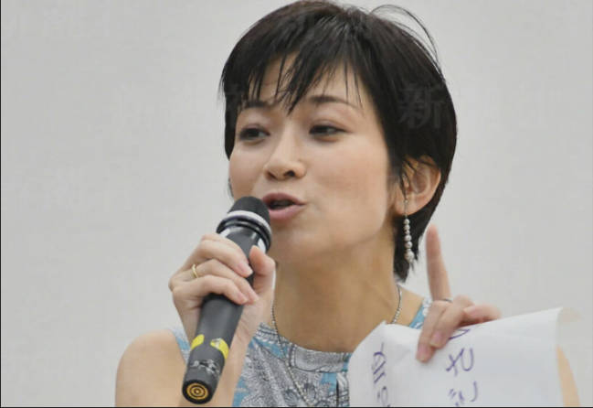 【パヨク】望月イソ子の新著出版会の出席者がすごい