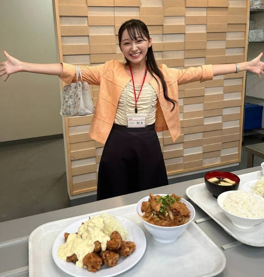 【画像】社食のクオリティがこれ以下の会社に勤めてる奴w