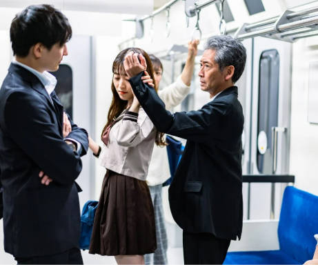 【電車内痴漢】目撃者77％が行動　東京都が実態調査公表　ここ1年での痴漢被害、女性が17・3％、男性が8・5％