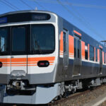 【👓】強風にあおられて車掌のメガネが…裸眼の視力では安全基準満たさず運転取りやめ　 JR東海道線のダイヤに乱れが発生=静岡