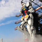 デザインが糞すぎた。横浜の歩く実物大ガンダム32億の赤字で特別清算。2000円払って見る客がいなかった