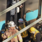 山手線、車両から爆発音💥