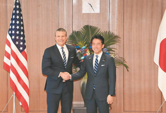 【日米】米陸軍長官ピート・ヘグセス『本日、ペンタゴンに小泉防衛大臣をお迎えできて光栄です』