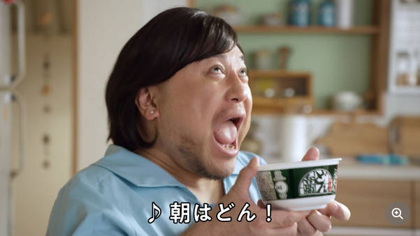 日清どん兵衛、フジパンのCMを無断でパロディか？