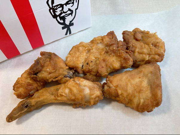 【5ch民】【朗報】今日はケンタッキーの酉の日パックが買えるぞ！！！