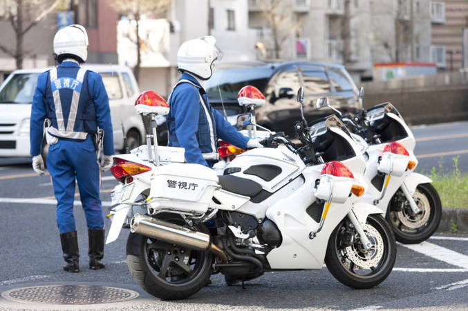 「ダンプカーにひかれ、その場で死亡確認」　←　なにこれどういう状況？