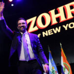 【ニューヨーク市長マムダニ氏】126億ドルの財政危機を宣言 →→ Ｘ民『でも移民には４万ドル現金支給とホテル代などを含む衣食住全て血税から支払われるのは継続するみたいだな』