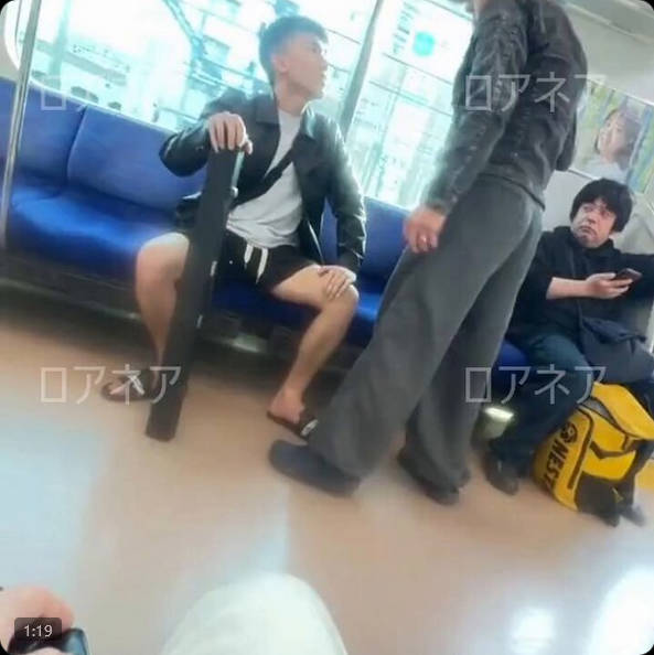 【ワカラナイ！ニホンゴワカラナイヨ！】電車内でベトナム人グループが座席占領、大声騒ぎの動画が拡散