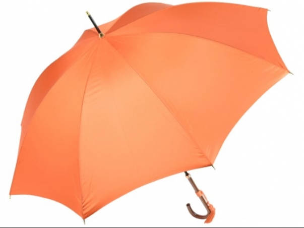 オレンジの傘をさしてたら「応援ありがとうございます!!」もう傘させない…