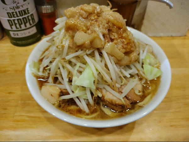 東京小金井の地で10年近く営業してきた老舗二郎系、突如閉店…