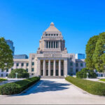 【圧勝】与党、261議席で「絶対安定多数」余裕で達成、パヨ涙目ww