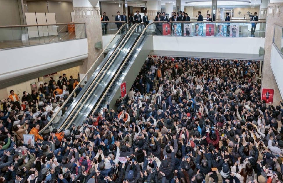 高市首相、神奈川にて応援演説。凄い人の数😳