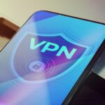 無料VPN、3分の2は危険「あなた自身が製品となる」個人情報漏れ、使用者の画面スクショ、メールやパスワード読取、フィッシングも