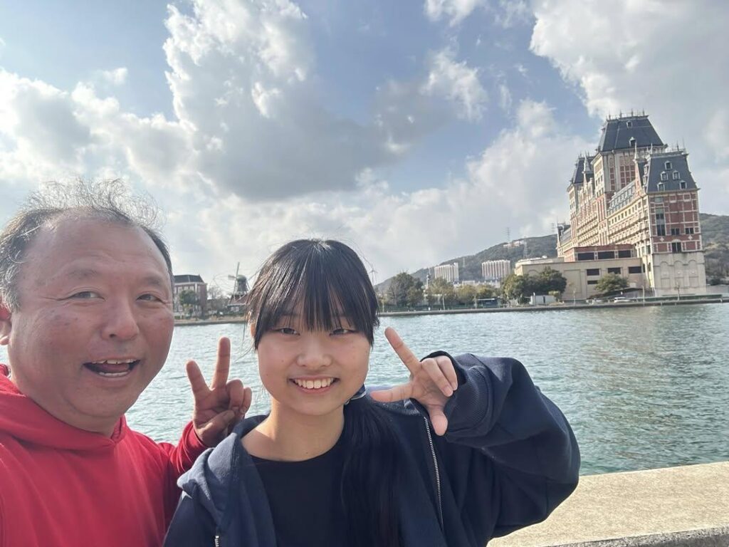 【画像】こういう父に激似の娘ｗｗ