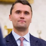 【チャーリー・カーク氏はイスラエルか？』チャーリー・カーク氏はイスラエルのネタニヤフ首相から提示された1億5千万ドル（約221億円）の資金提供を拒否した。その数週間後に暗殺