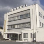 【けつ】『嫌がっていなかったので…』走行中の列車内で20代女性にわいせつ行為の疑い　近畿農政局職員の男を逮捕