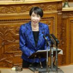 朝日「ギフトの専門家によると３万円は庶民的とは言えない。1万円くらいが妥当」