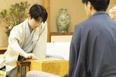 【将棋】藤井棋王　黒星発進　1勝2敗の王将戦と共に黒星先行 (棋王戦)