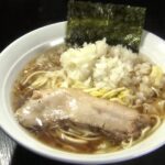【経済】「ボリュームある」1杯250円の激安ラーメン　通常捨てている麺の“端材”活用で麺の原価0円に…餃子も250円