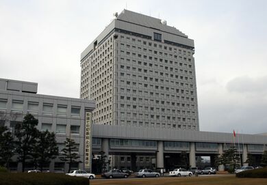 【新潟】県立高校のタブレット無償貸与が終了へ、「自己負担」導入　1台5万円弱の見込み
