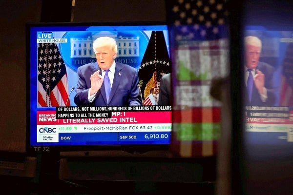 米「相互関税」違法判断に英政府「特権的な貿易関係は続くと期待」 企業への支援続ける考え示す