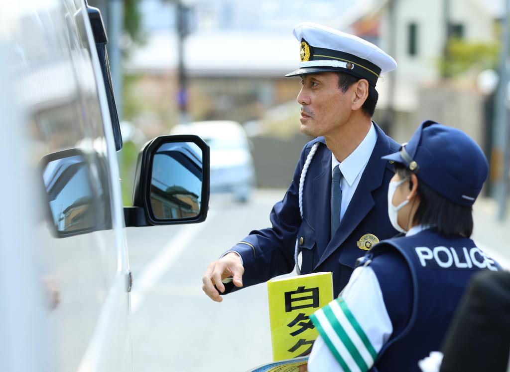 【産経新聞】 チャイナ人旅行客に「緑の白タク」、中国籍の男らを逮捕　正規事業悪用で約100台不正か