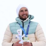【五輪】「私はスマホを貰えなかった！」山岳スキー銀・AINロシア出身の23歳が“告白” 「みんなには配られたらしいけど…」