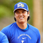 【世界で唯一の大谷翔平グッズ　12月に4億6700万円で落札】大谷翔平の世界で1枚のカードを引き当て・・・大絶叫する海外ファン「うおおおおおお」