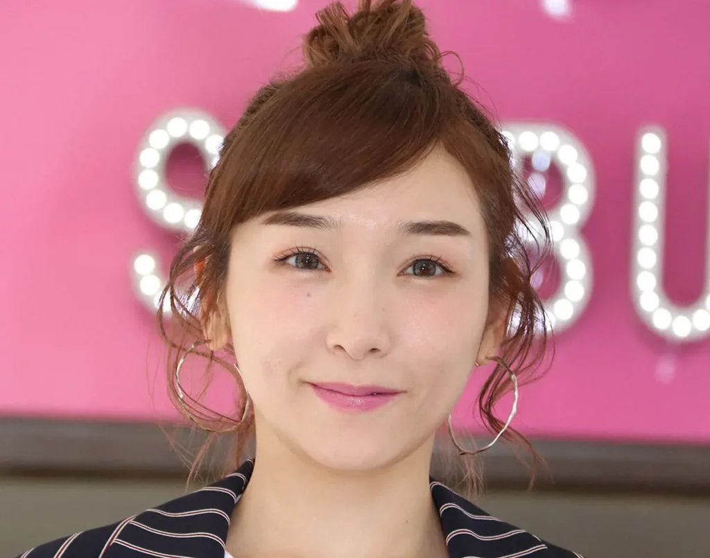 加護亜依　14歳で高額納税者に「ベンツも購入。何でも買えた」現在の収入源は…「モー娘。時代の歌唱印税は解雇されたんで入ってこない」