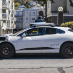 半ドアを閉める仕事、1700円