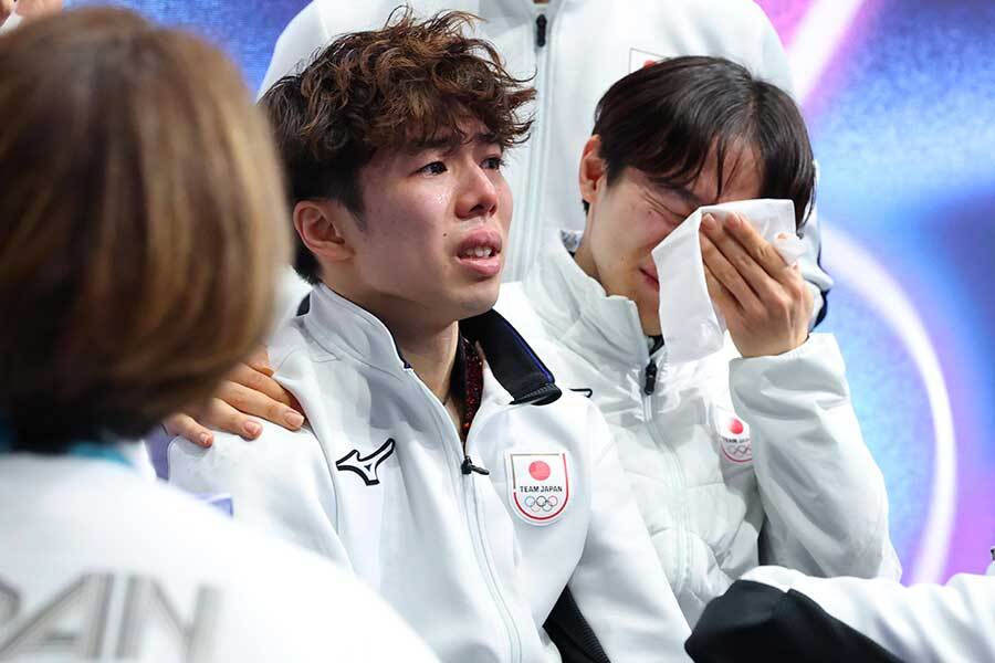 【五輪】フィギュア団体戦で銀…日本は「金メダルを盗まれた」「あり得ない!!」　佐藤駿の採点に海外不満、ISUに抗議する声も