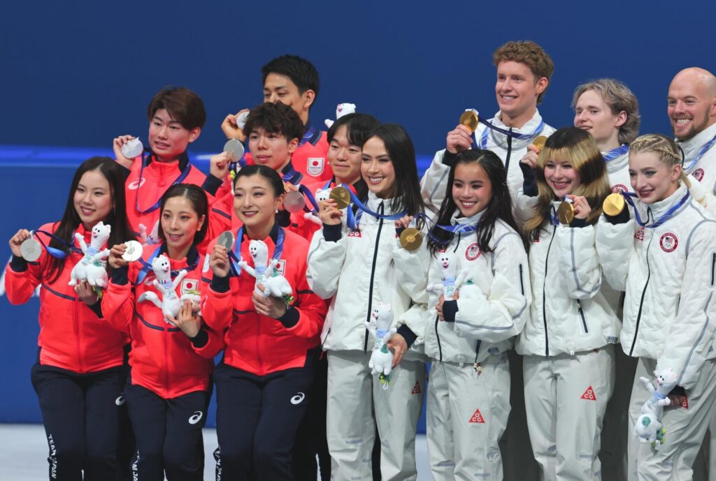 【冬季五輪】フィギュア　表彰式での刃こぼれ騒動に大会側が謝罪　追加の練習時間提供へ　１０日男子ＳＰに鍵山、佐藤ら出場予定