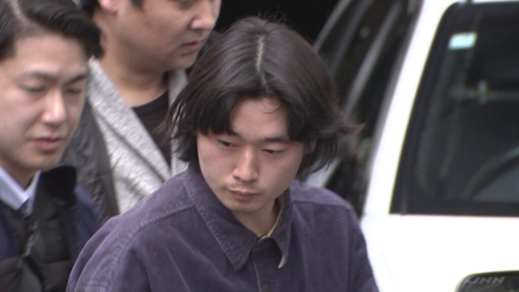 客のクレカ情報盗み５０万円送金か…飲食店元従業員の男逮捕、会計時にカードを自分の決済アプリにかざし不正入手か「１０件ほどやった」